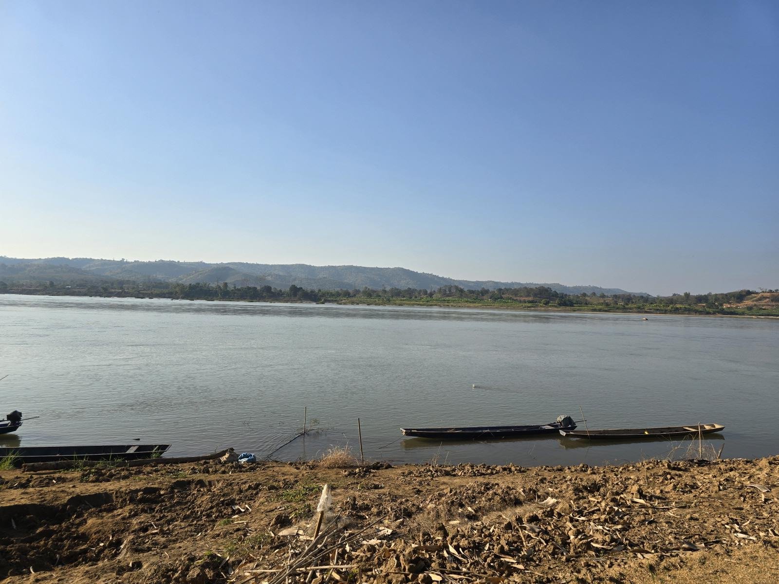 20250113_기도회 직전 메콩강[크기변환].jpg