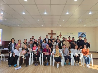 2-20260113_예배후 전체 사진.jpg